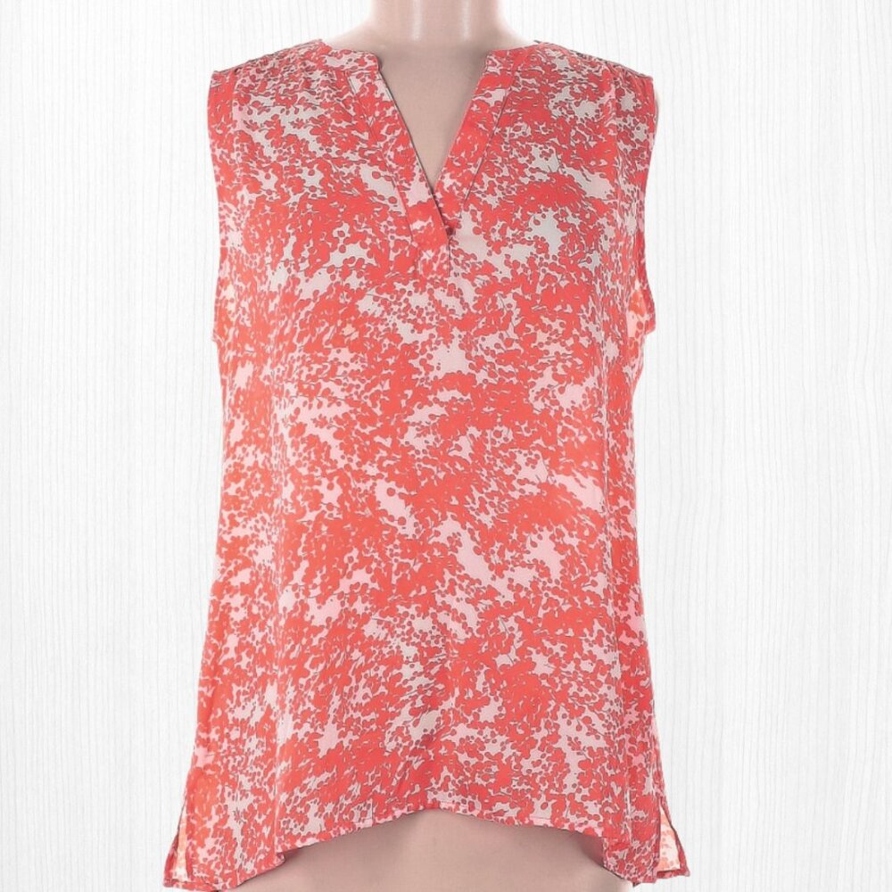 Chaus Sleeveless blouse